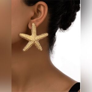 Oceans Embrace Starfish Earrings!